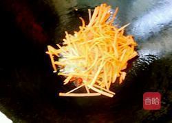 胡萝卜炒土豆的做法图解5
