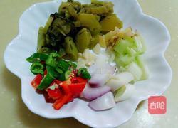 酸菜猪大肠的做法图解2