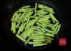 肉炒豆角的做法图解4