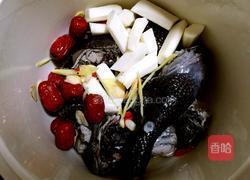 花旗参炖乌鸡的做法图解4