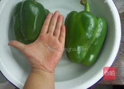 青椒馅饺子的做法图解4