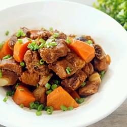 家常红焖排骨的做法[图]