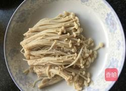 金针菇的做法图解1