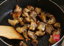 黄焖鸡块的做法图解4