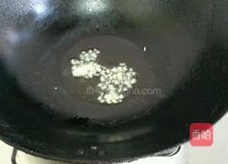 爆炒鱿鱼圈的做法图解2