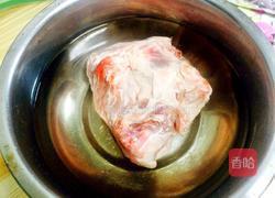 番茄胡萝卜炖牛腩的做法图解1