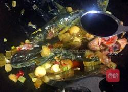 酸菜焖鱼的做法图解6