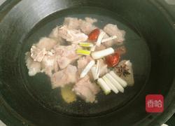 酸菜大骨头汤的做法图解8