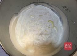 蓝莓慕斯的做法图解6