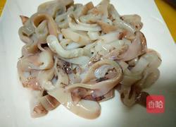 姜葱爆鱿鱼筒的做法图解4