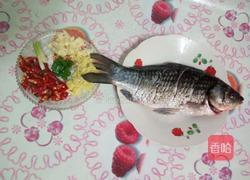 香辣鲫鱼的做法图解2