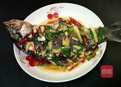 葱烧鲫鱼的做法图解8