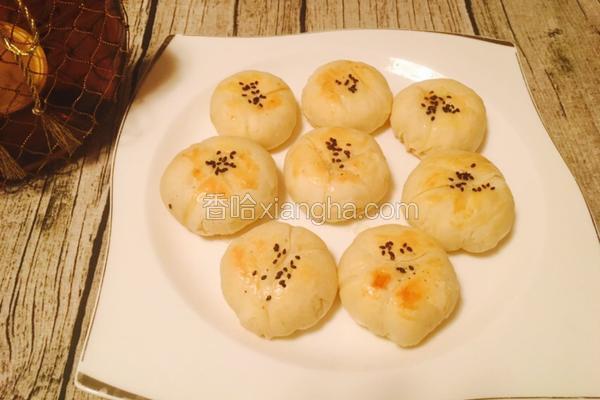 酥皮鲜肉榨菜月饼