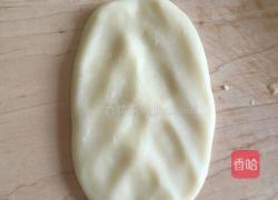 酥皮鲜肉榨菜月饼的做法图解7