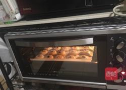 酥皮鲜肉榨菜月饼的做法图解15