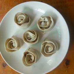 玫瑰花饺子的做法[图]