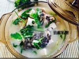炖石斑鱼头豆腐汤的做法[图]