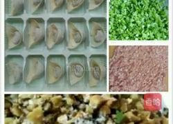 香菇芹菜猪肉馄饨的做法图解5