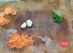 炒黑木耳的做法图解1