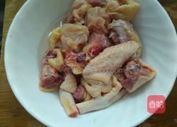 清炖土鸡的做法图解1