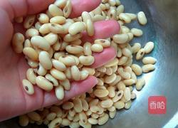茄汁黄豆的做法图解1