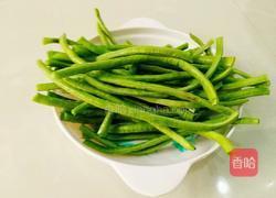 麻酱拌豆角的做法图解1