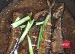 红烧秋刀鱼的做法图解9