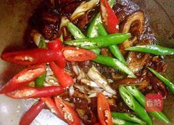 双椒肥肠的做法图解12