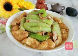 青椒炒丝瓜的做法图解1