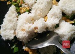 圆椒炒饭的做法图解4