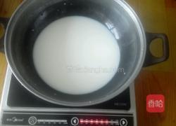 自制奶茶的做法图解2