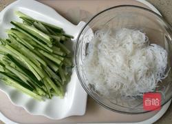 凉拌粉丝黄瓜的做法图解2