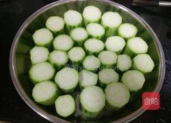 蒸丝瓜的做法图解1