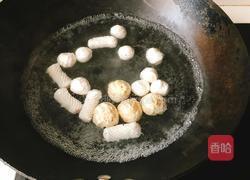 鱼丸肉丸青菜汤的做法图解2