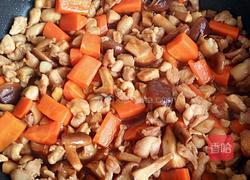 鸡腿肉焖饭的做法图解7