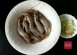 豆腐虾仁的做法图解1