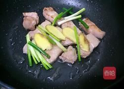 鱿鱼干烧五花肉的做法图解6