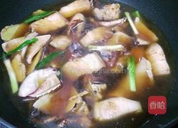 鱿鱼干烧五花肉的做法图解8