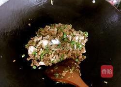 萝卜干炒五花肉的做法图解8