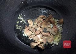 胡萝卜炒鸡肝的做法图解5