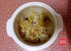 美容汤花胶炖鸡的做法图解3