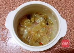 美容汤花胶炖鸡的做法图解4