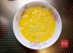 鸡蛋吐司片的做法图解1