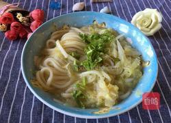 白菜丝热汤面的做法图解9