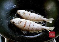 家常干烧黄花鱼的做法图解4