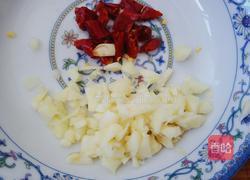 蒜拌螺旋藻的做法图解3