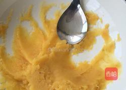 玉米面奶香窝窝头的做法图解1