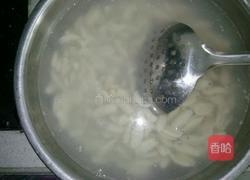 家常素炒猫耳朵的做法图解3