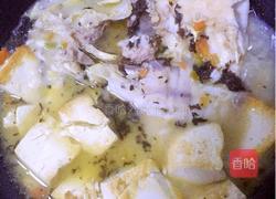 鱼头炖豆腐的做法图解5