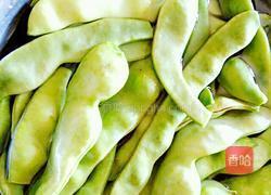 土豆炖豆角的做法图解1